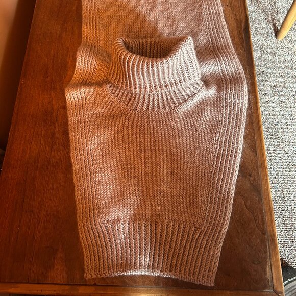 Hand knit neck warmer cowl, turtleneck collar, beige wool mohair blend - Picture 4 of 4